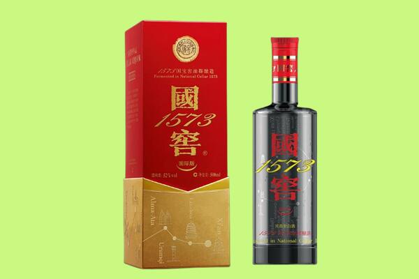 武清区回收国窖1573.jpg